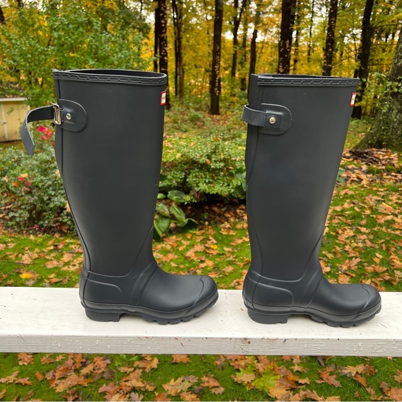 Hunter Adjustable Back Tall Boot Size 5 - Picture 5 of 14